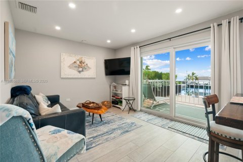 Casa en venta en Key Largo, Florida, 4 dormitorios, 159.42 m2 № 1998024 - foto 24