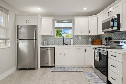 Casa en venta en Key Largo, Florida, 4 dormitorios, 159.42 m2 № 1998024 - foto 23