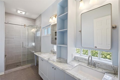 House in Bradenton, Florida 3 bedrooms, 156.08 sq.m. № 2267549 - photo 29