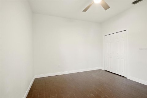 House in Bradenton, Florida 3 bedrooms, 156.08 sq.m. № 2267549 - photo 4