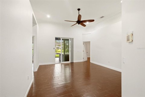House in Bradenton, Florida 3 bedrooms, 156.08 sq.m. № 2267549 - photo 14