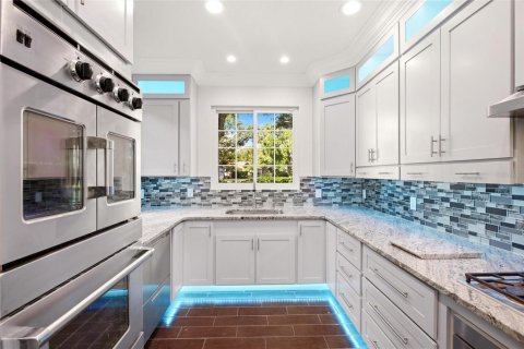 House in Bradenton, Florida 3 bedrooms, 156.08 sq.m. № 2267549 - photo 23