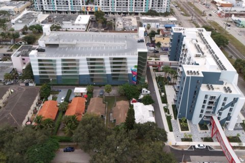 Propiedad comercial en venta en Hollywood, Florida, 127.28 m2 № 1986427 - foto 5