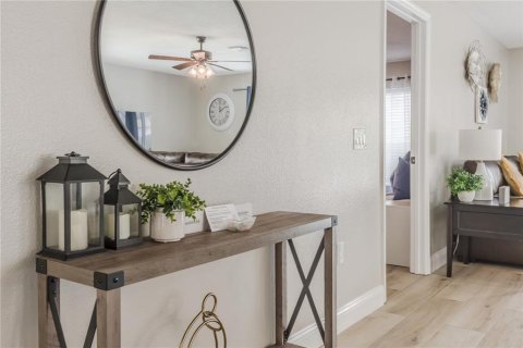 Casa en venta en Kissimmee, Florida, 4 dormitorios, 171.31 m2 № 2234254 - foto 4