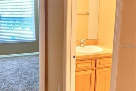 Townhouse in Kissimmee, Florida 3 bedrooms, 108.88 sq.m. № 1832808 - photo 14