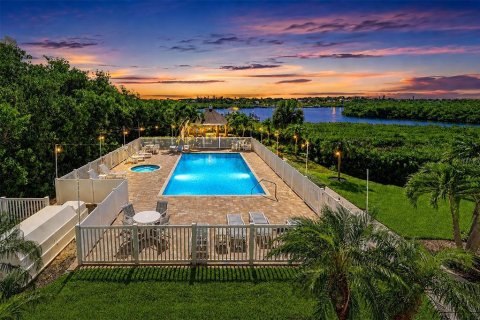 Condominio en venta en Indian Shores, Florida, 3 dormitorios, 144.93 m2 № 2275616 - foto 7