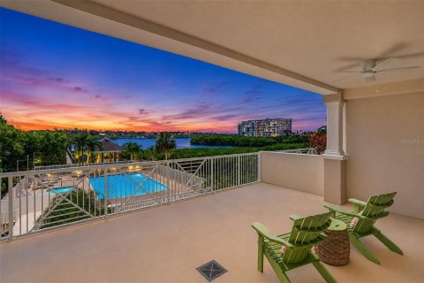 Condominio en venta en Indian Shores, Florida, 3 dormitorios, 144.93 m2 № 2275616 - foto 6