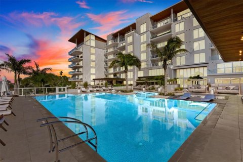 Condo in Clearwater, Florida, 3 bedrooms № 2095650 - photo 2