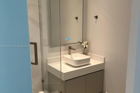 Снять в аренду кондоминиум в Майами, Флорида 3 спальни, 140.56м2, № 1985893 - фото 28