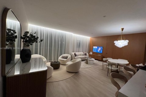 Снять в аренду кондоминиум в Майами, Флорида 3 спальни, 140.56м2, № 1985893 - фото 2