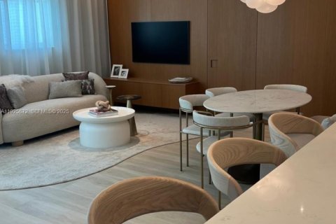 Снять в аренду кондоминиум в Майами, Флорида 3 спальни, 140.56м2, № 1985893 - фото 3