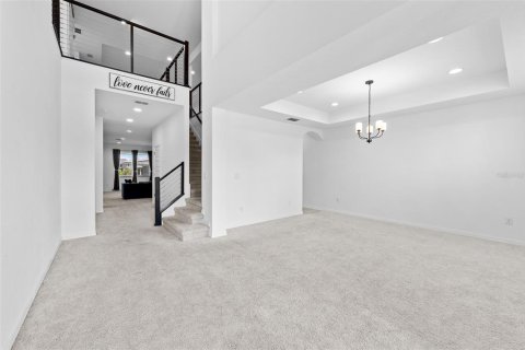 House in Wesley Chapel, Florida 7 bedrooms, 506.5 sq.m. № 1758159 - photo 20