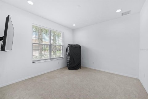 House in Wesley Chapel, Florida 7 bedrooms, 506.5 sq.m. № 1758159 - photo 27