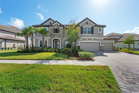 House in Wesley Chapel, Florida 7 bedrooms, 506.5 sq.m. № 1758159 - photo 3