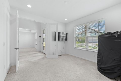 House in Wesley Chapel, Florida 7 bedrooms, 506.5 sq.m. № 1758159 - photo 28