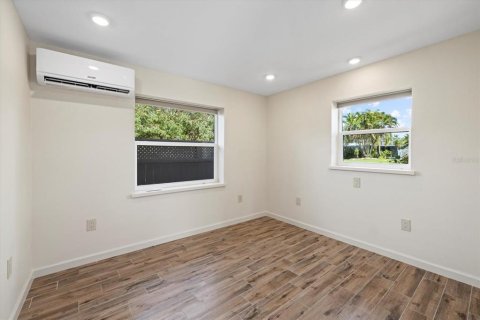 Villa ou maison à vendre à Bradenton, Floride: 2 chambres, 76.09 m2 № 1629003 - photo 10