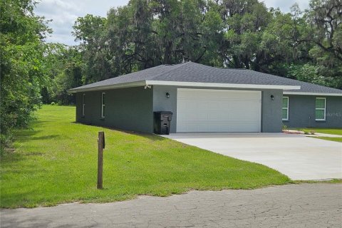 Casa en venta en Williston, Florida, 3 dormitorios, 183.2 m2 № 2102474 - foto 2