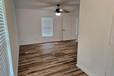 Casa en venta en Williston, Florida, 3 dormitorios, 183.2 m2 № 2102474 - foto 19