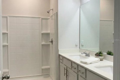 Casa en alquiler en Haines City, Florida, 3 dormitorios, 160.35 m2 № 2145547 - foto 9