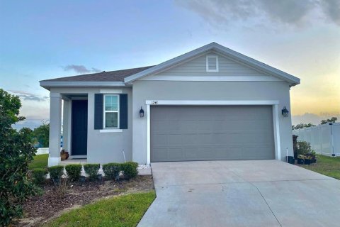 Casa en Haines City, Florida 3 dormitorios, 160.35 m2 № 2145547