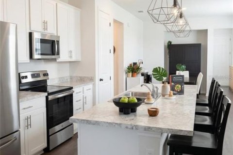 Casa en alquiler en Haines City, Florida, 3 dormitorios, 160.35 m2 № 2145547 - foto 4