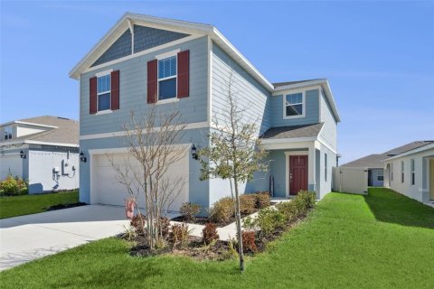 House in Davenport, Florida 5 bedrooms, 232.63 sq.m. № 2116335