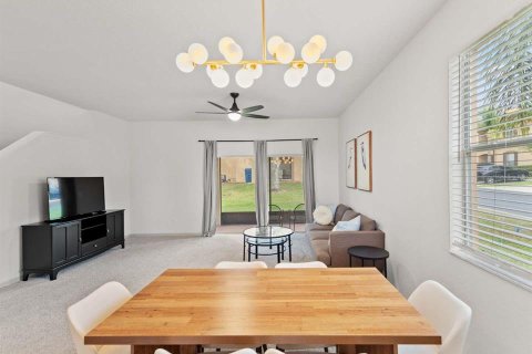 Townhouse in Davenport, Florida 4 bedrooms, 172.43 sq.m. № 1870693 - photo 3