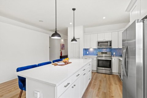 Casa en venta en Sarasota, Florida, 3 dormitorios, 206.99 m2 № 1806627 - foto 15