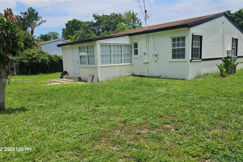 Casa en alquiler en Hollywood, Florida, 2 dormitorios, 116.13 m2 № 2001804 - foto 10