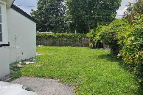 Casa en alquiler en Hollywood, Florida, 2 dormitorios, 116.13 m2 № 2001804 - foto 4