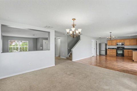 Купить виллу или дом в Малберри, Флорида 9 комнат, 222.59м2, № 2152273 - фото 10