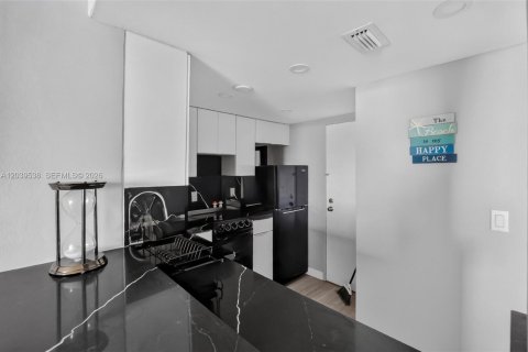 Copropriété à vendre à Miami Beach, Floride: 54.81 m2 № 2265137 - photo 4