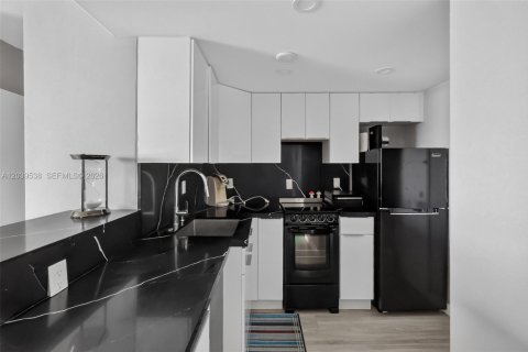 Copropriété à vendre à Miami Beach, Floride: 54.81 m2 № 2265137 - photo 9
