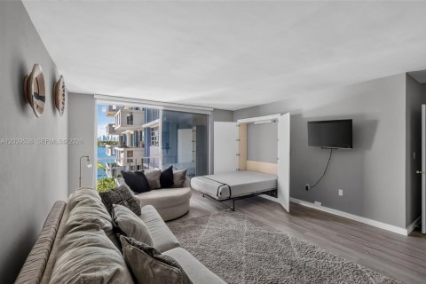 Copropriété à vendre à Miami Beach, Floride: 54.81 m2 № 2265137 - photo 17