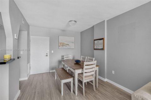 Copropriété à vendre à Miami Beach, Floride: 54.81 m2 № 2265137 - photo 7