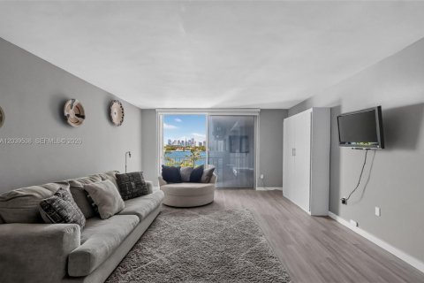 Copropriété à vendre à Miami Beach, Floride: 54.81 m2 № 2265137 - photo 6