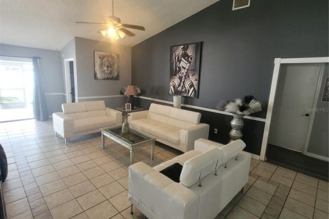 Casa en venta en Riverview, Florida, 3 dormitorios, 141.4 m2 № 2151010 - foto 4