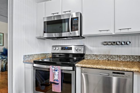 Condominio en venta en Delray Beach, Florida, 2 dormitorios, 110.18 m2 № 2261268 - foto 3
