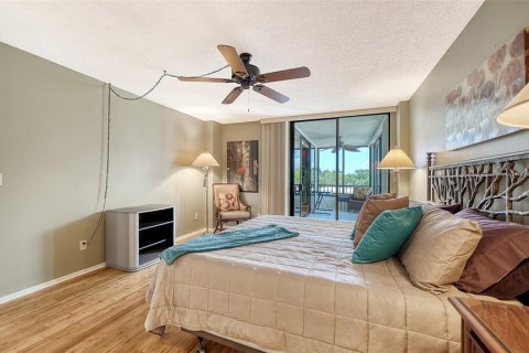 Condo in Sarasota, Florida, 2 bedrooms  № 2149224 - photo 24