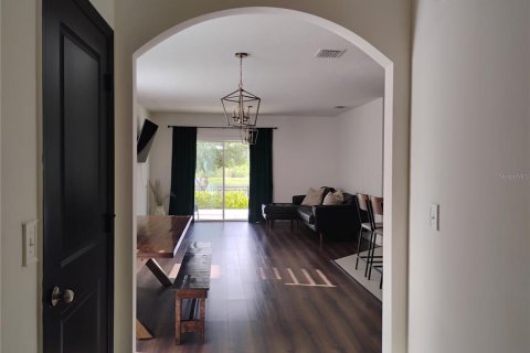 House in Bradenton, Florida 5 bedrooms, 226.59 sq.m. № 1785227 - photo 7