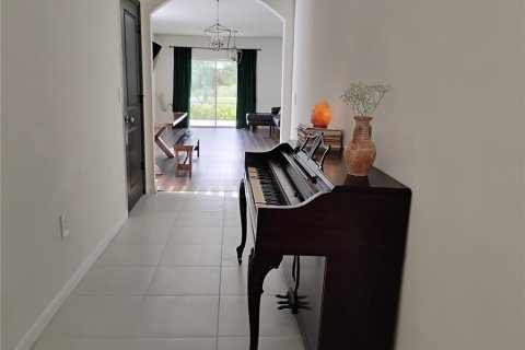 House in Bradenton, Florida 5 bedrooms, 226.59 sq.m. № 1785227 - photo 18