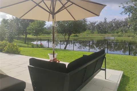 House in Bradenton, Florida 5 bedrooms, 226.59 sq.m. № 1785227 - photo 27