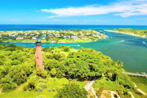 Снять в аренду кондоминиум в Юпитер, Флорида 2 спальни, 150.5м2, № 1029401 - фото 1