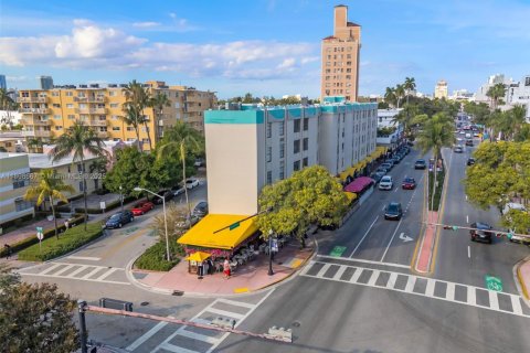Copropriété à vendre à Miami Beach, Floride: 1 chambre, 38.09 m2 № 1865553 - photo 15