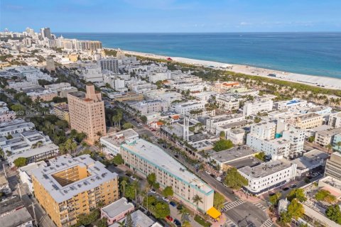 Copropriété à vendre à Miami Beach, Floride: 1 chambre, 38.09 m2 № 1865553 - photo 16