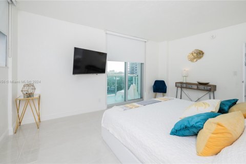 Copropriété à louer à Hollywood, Floride: 2 chambres, 108.97 m2 № 2037758 - photo 23
