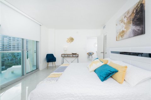 Copropriété à louer à Hollywood, Floride: 2 chambres, 108.97 m2 № 2037758 - photo 26