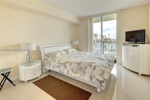 Copropriété à vendre à Sunny Isles Beach, Floride: 3 chambres, 134.62 m2 № 1962601 - photo 11