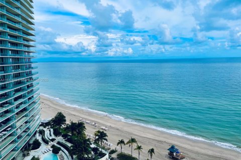 Condominio en venta en Sunny Isles Beach, Florida, 2 dormitorios, 147.81 m2 № 1809428 - foto 29