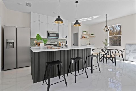 Villa ou maison à vendre à Casselberry, Floride: 4 chambres, 148.46 m2 № 2150756 - photo 8